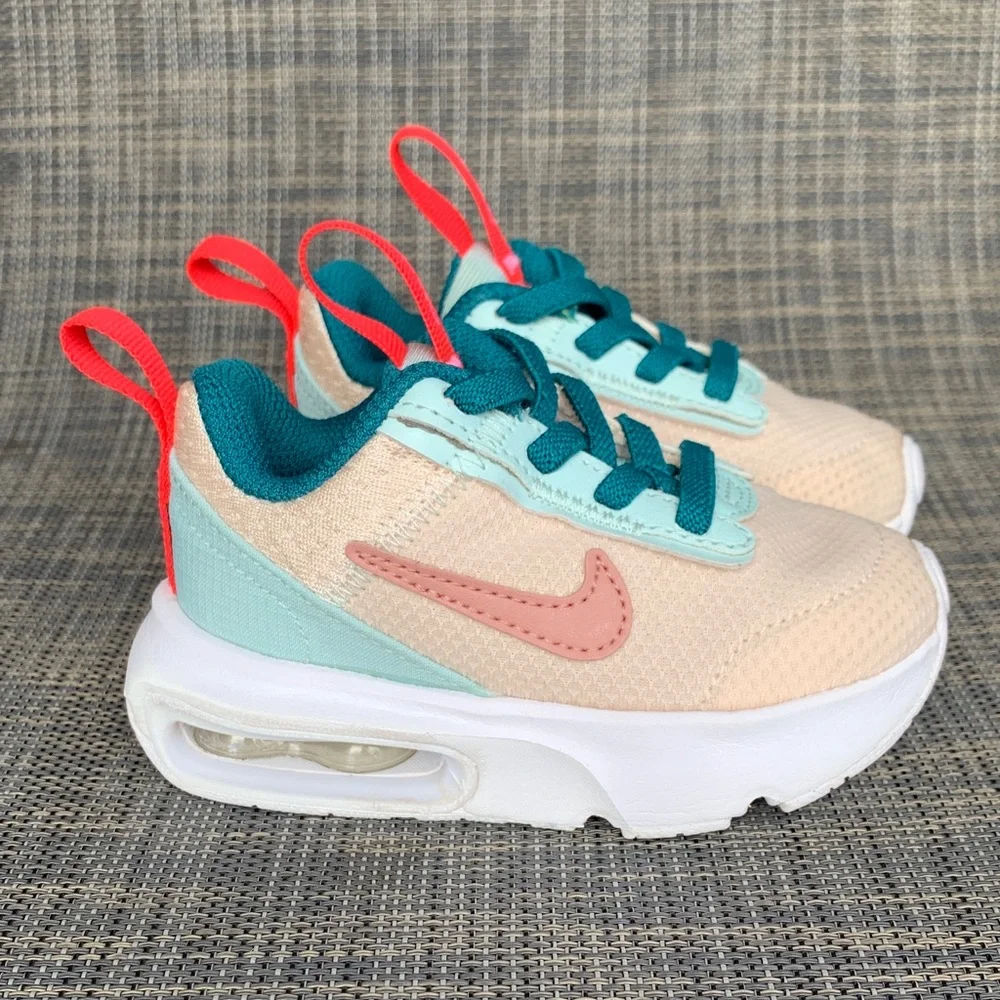 Nike Air Max INTRLK Lite PS 'Guava Ice Red Stardust' Infant Sneakers size 5